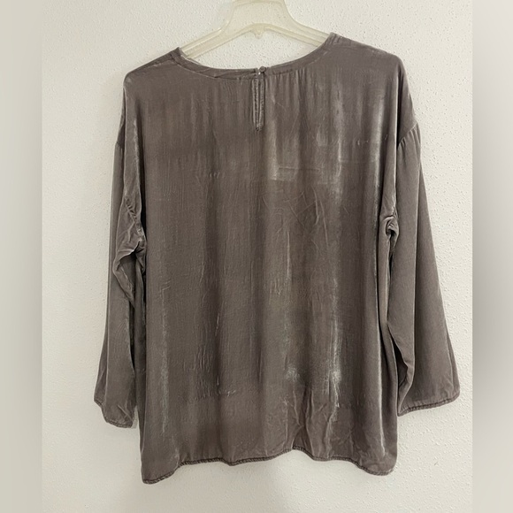 Eileen Fisher Briar Velvet Round Neck Box-Top Rayon Silk - Picture 3 of 16